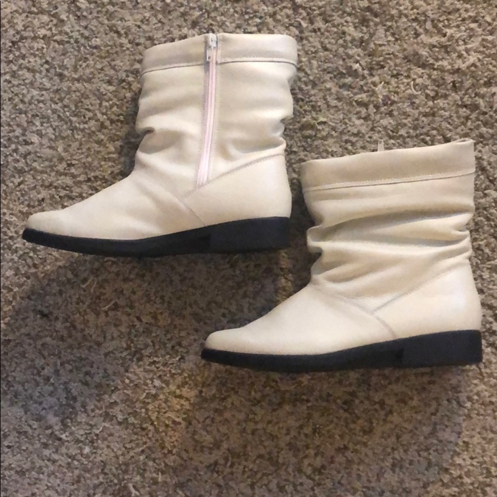 Off White Leather Boot